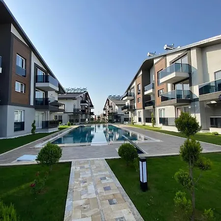 Apartment A Comfortable, Peaceful Place With Pool